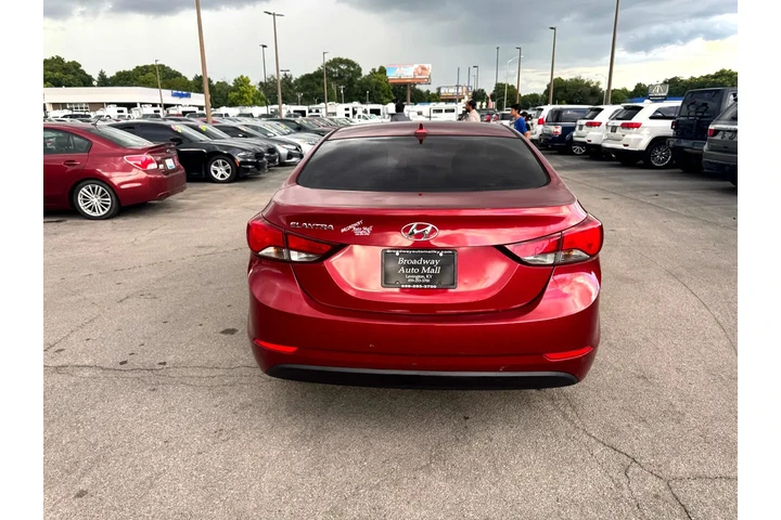 $7980 : 2016 Elantra 4dr Sdn Auto SE image 3