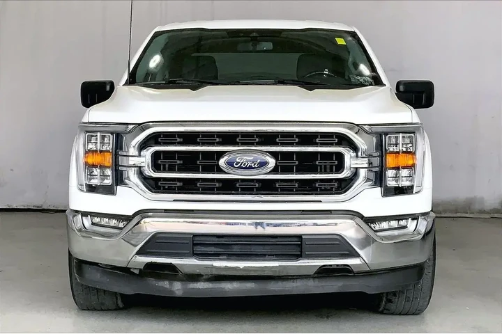 $32691 : Ford F-150 2022 4x2 XL 4dr S image 3