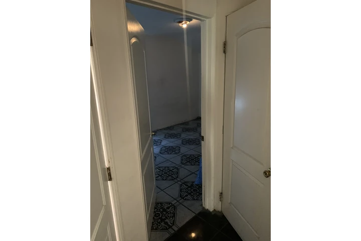 $800 : Cuarto en Renta!!Room for Rent image 2