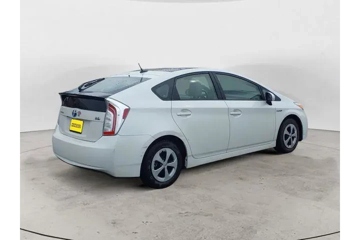 $16261 : Toyota Prius 2015 One 4dr Ha image 5
