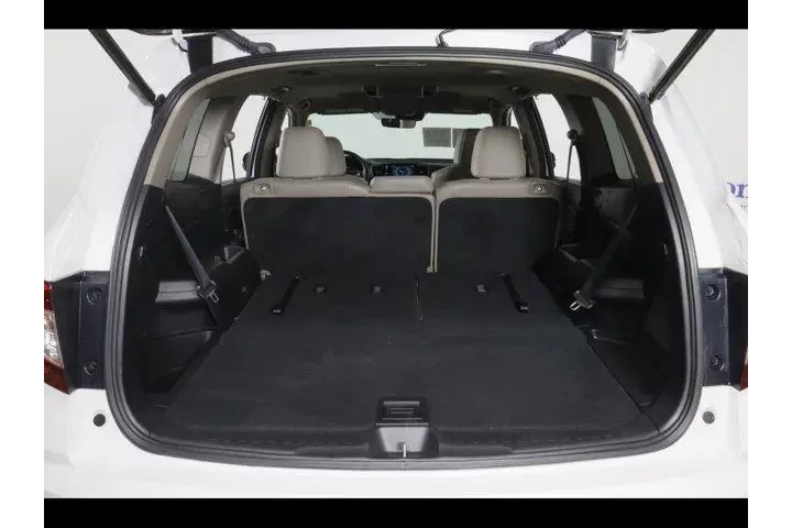 $28875 : Honda Pilot 2021 AWD Touring image 2