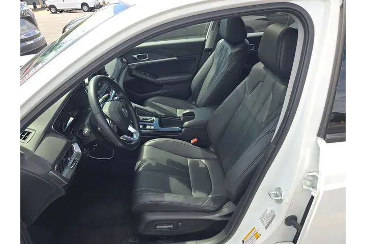 $29861 : Acura Integra 2023 4dr Liftb image 6