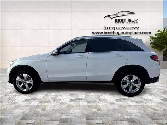 $15745 : 2017 MERCEDES-BENZ GLC GLC 30 image 8