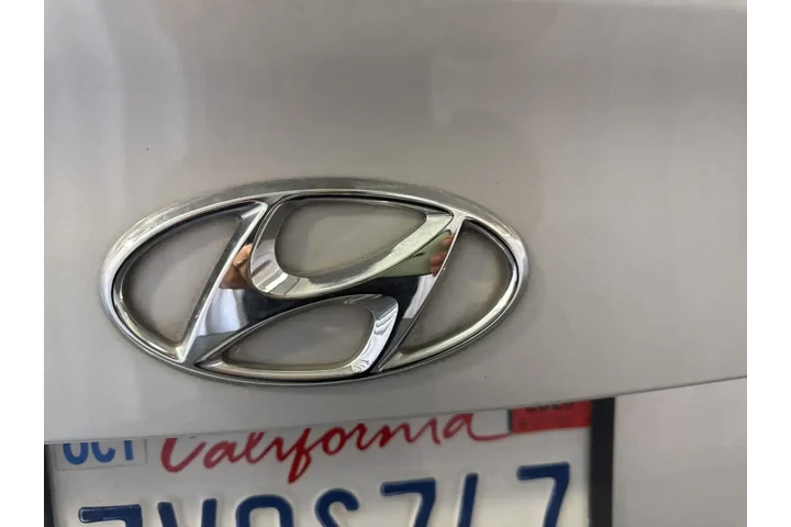 $9999 : Hyundai SONATA Hybrid 2016 S image 7