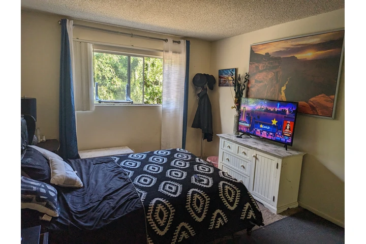 $850 : $850 /950en anaheim image 5