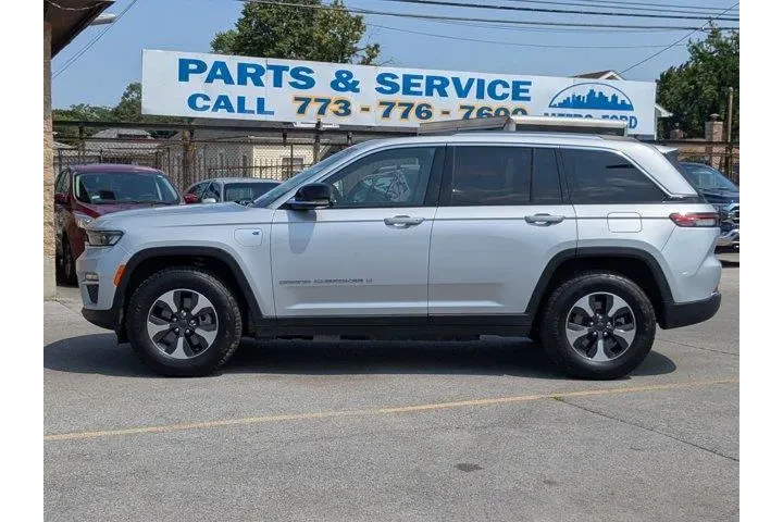 $25999 : Jeep Grand Cherokee 2023 4x4 image 7