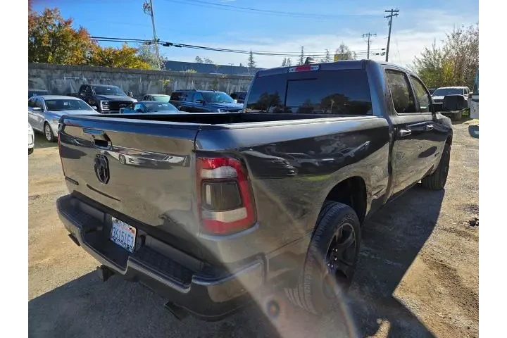 $37250 : Ram 1500 2021 4x4 Big Horn 4 image 6