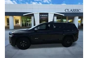 $32987 : GMC Acadia 2023 4x4 AT4 4dr thumbnail