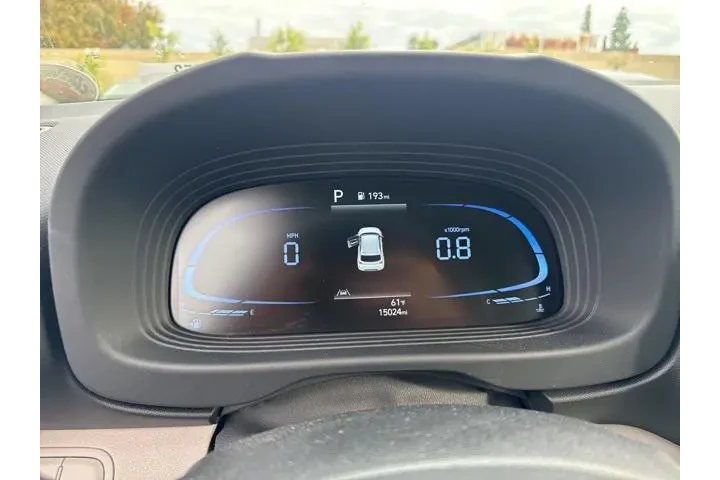 $18900 : Hyundai VENUE 2023 SEL 4dr C image 7