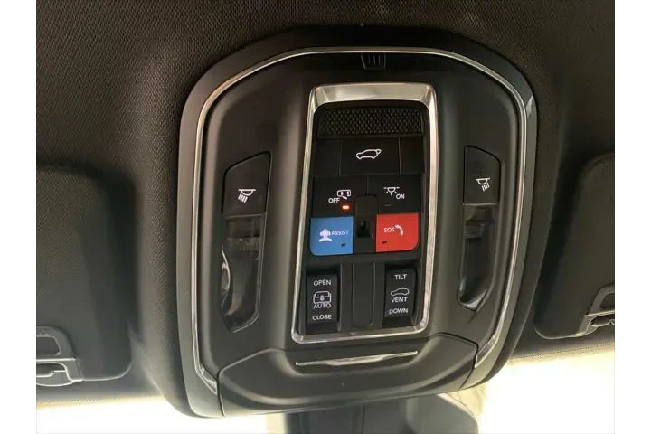 $39490 : Jeep Grand Cherokee 2024 4x4 image 6