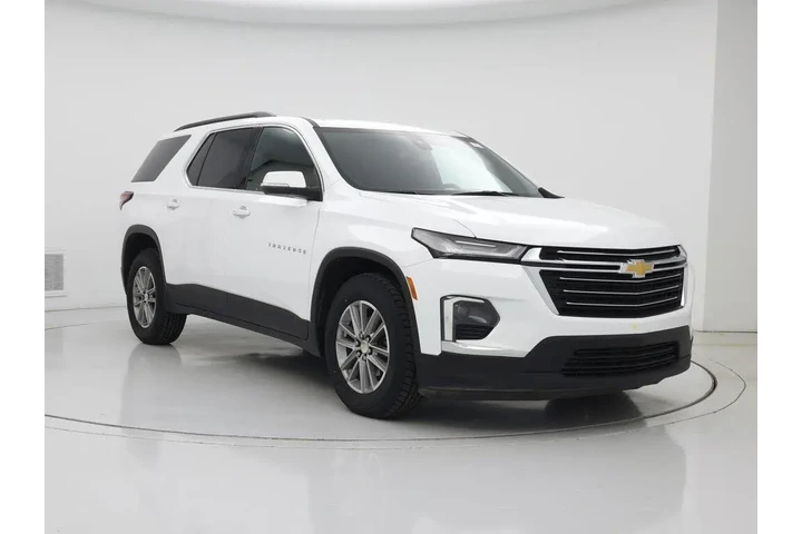 $26998 : Chevrolet Traverse 2023 LT C image 1
