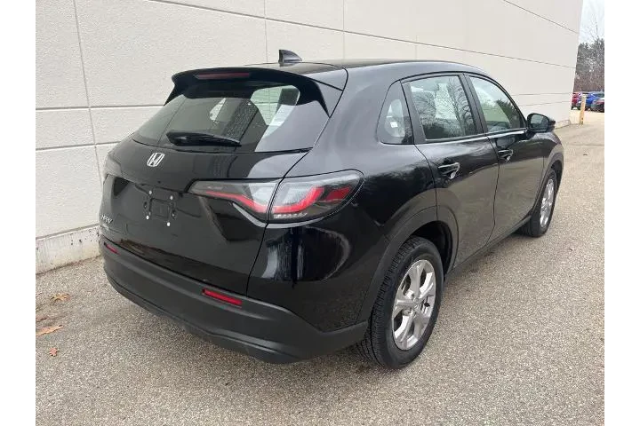 $22250 : Honda HR-V 2023 AWD LX 4dr C image 6