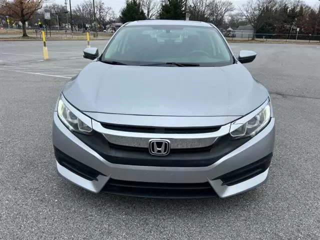 $13900 : 2018 Civic EX image 4