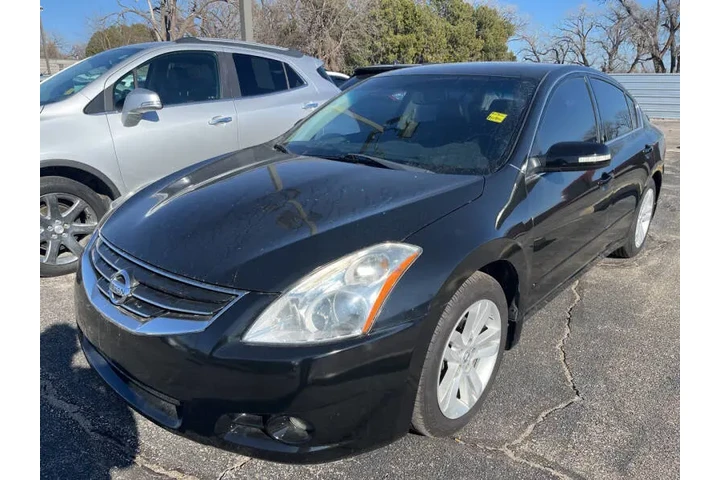 2012 Altima 3.5 SR image 1