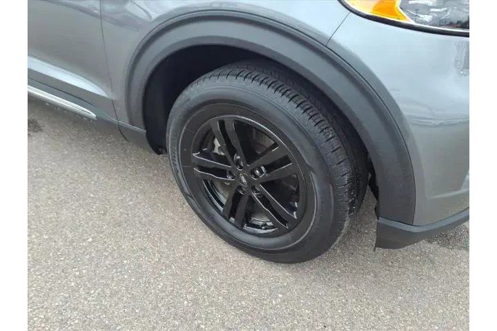 $30980 : Ford Explorer 2023 AWD XLT 4 image 5