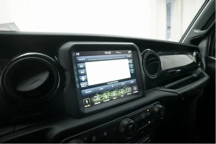 $33998 : Jeep Wrangler 2023 4x4 Sport image 6