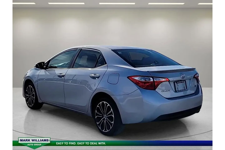 $15298 : Toyota Corolla 2016 S 4dr Se image 6