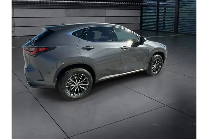 $39887 : Lexus NX 250 2024 Premium 4d image 8