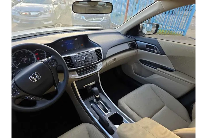 $10500 : 2014 Accord LX image 10