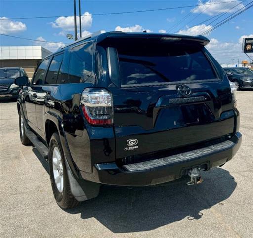 $18900 : 2016 4Runner SR5 image 6