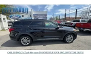 $32998 : Ford Explorer 2023 AWD XLT 4 thumbnail