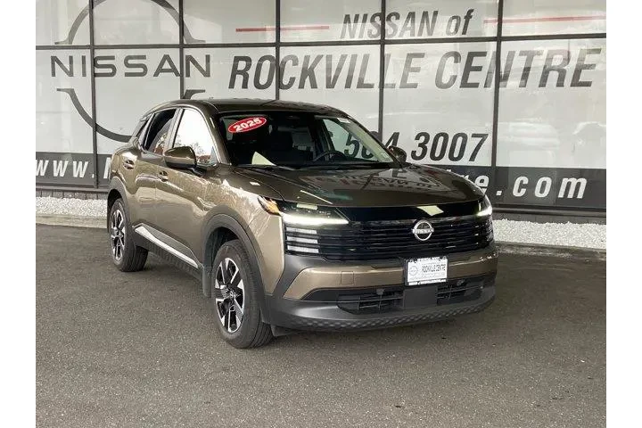 Nissan Kicks 2025 AWD SV 4dr image 2