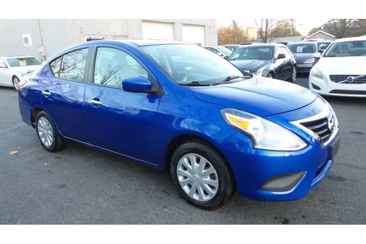$7900 : 2015 Versa 1.6 SV image 3