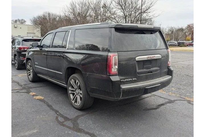 $22999 : GMC Yukon XL 2018 4x4 Denali image 2