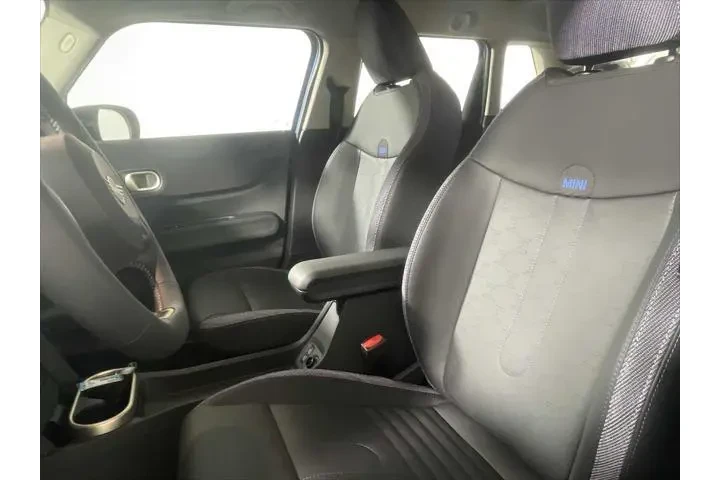 $29993 : MINI Hardtop 4 Door 2025 Coo image 9