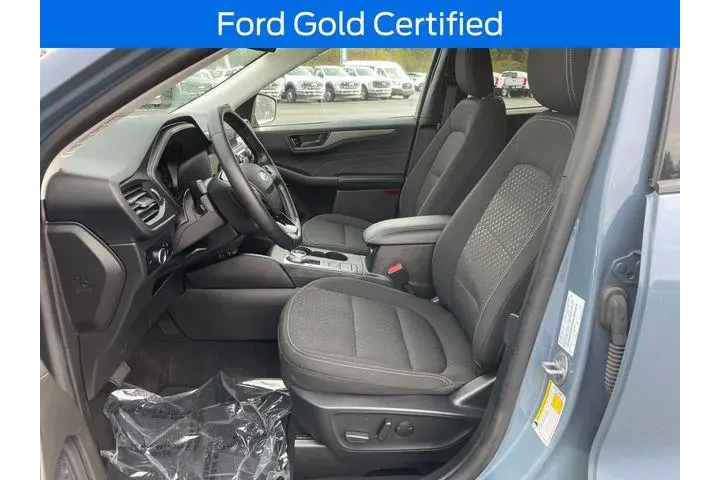 $20989 : Ford Escape 2024 AWD Active image 2