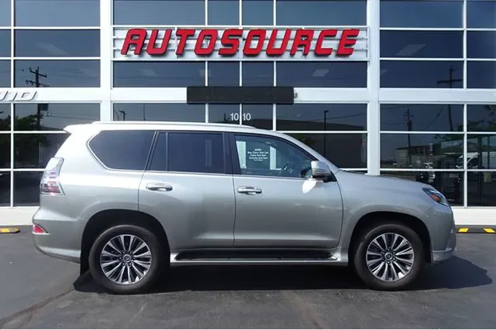 $53999 : 2022 GX image 1