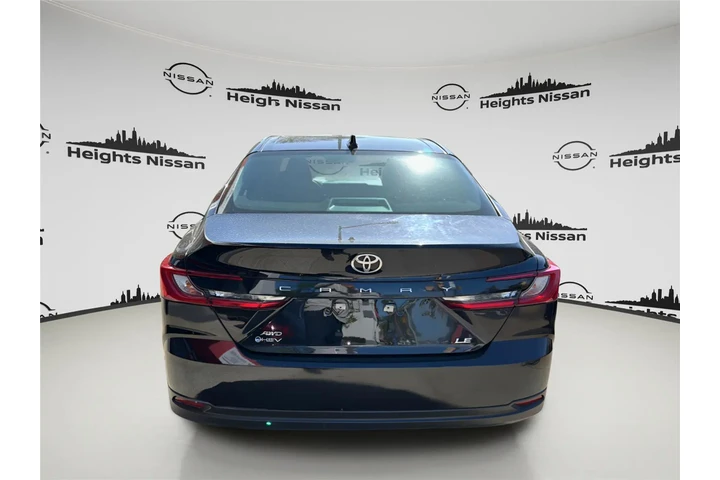 $26990 : Toyota Camry 2025 AWD SE 4dr image 5