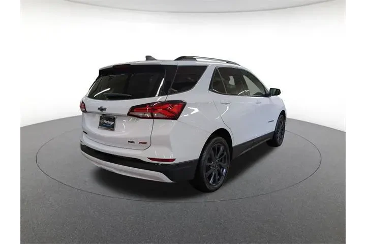 $27500 : Chevrolet Equinox 2024 4x4 R image 5