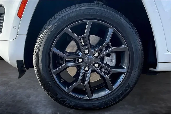 $30888 : Jeep Grand Cherokee 2023 4x4 image 9