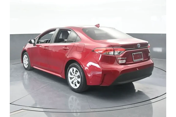 $17333 : Toyota Corolla Hybrid 2023 S image 4