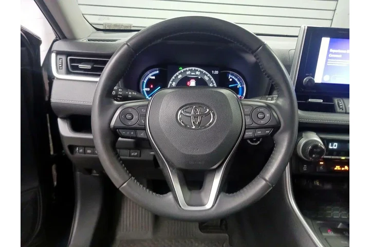 $38998 : Toyota RAV4 Hybrid 2024 AWD image 9