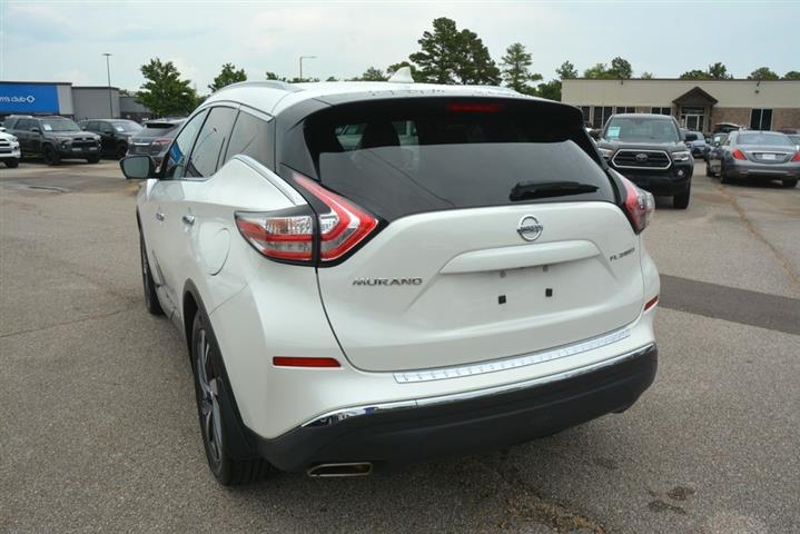 2018 Murano Platinum image 9