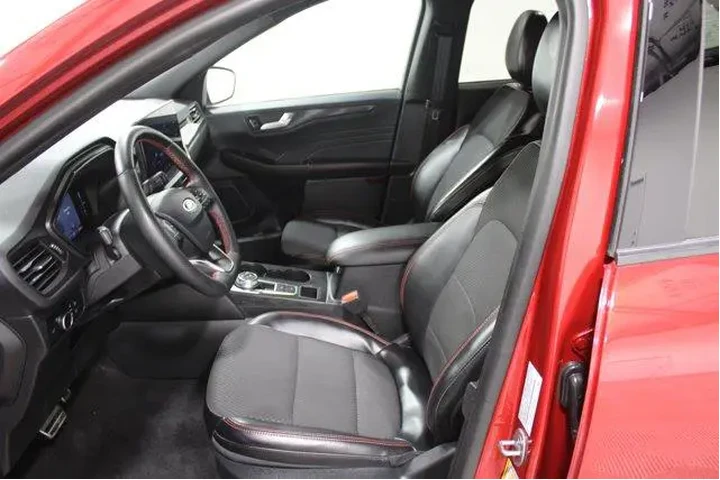 $28995 : Ford Escape 2024 AWD ST-Line image 3