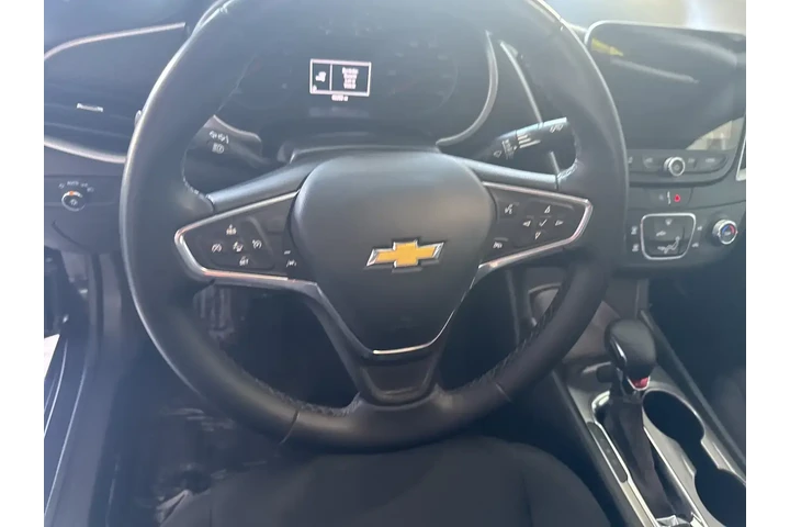 $18433 : Chevrolet Malibu 2023 RS 4dr image 10