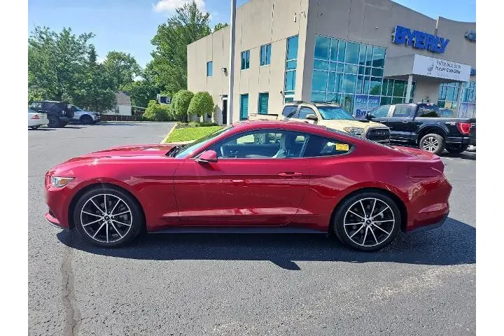 $18600 : Ford Mustang 2017 EcoBoost P image 7