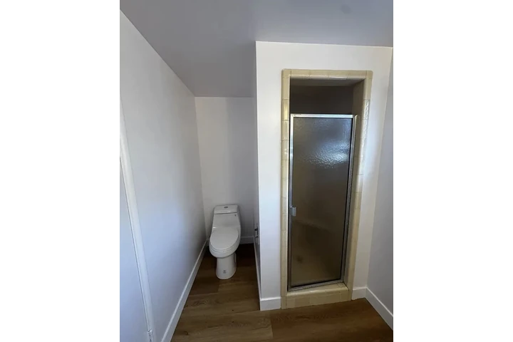 $1250 : 3 dormitorios y 2 baños con en image 4