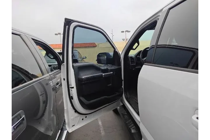 $21835 : Ford F-150 2018 4x4 XLT 4dr image 4