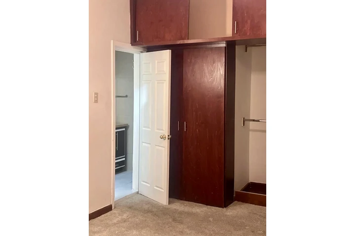 $1800 : Departamento muy ubicado Renta image 10
