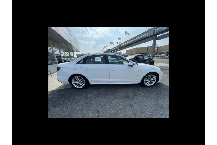 $23999 : Audi A4 2023 AWD quattro S l image 7