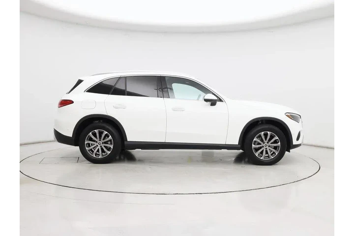 $35998 : Mercedes-Benz GLC 2024 AWD G image 7