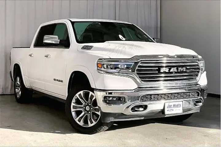 $34991 : Ram 1500 2019 4x4 Laramie Lo image 1
