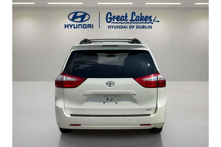 $20566 : Toyota Sienna 2017 XLE 7-Pas image 1