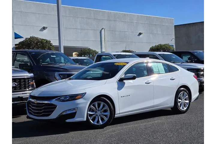 $18900 : Chevrolet Malibu 2024 LT 4dr image 2