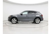 $27998 : Audi Q5 2023 AWD quattro S l thumbnail