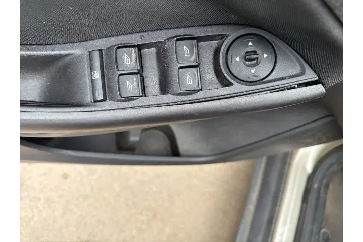 $7695 : Ford Focus 2015 SE 4dr Hatch image 8